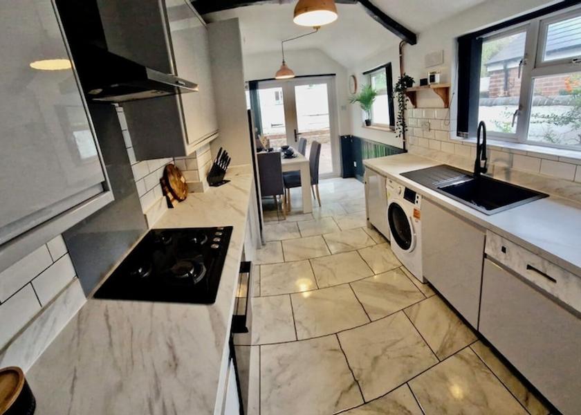 England Wednesbury Kitchen