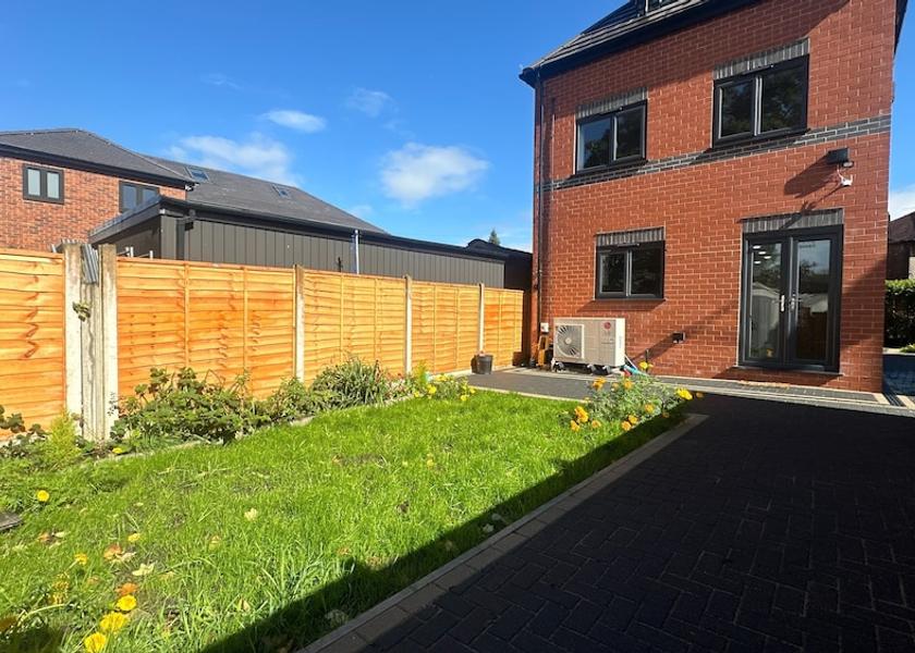 England Stockport Property Grounds