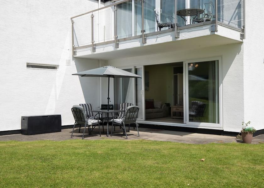 Wales Saundersfoot Room