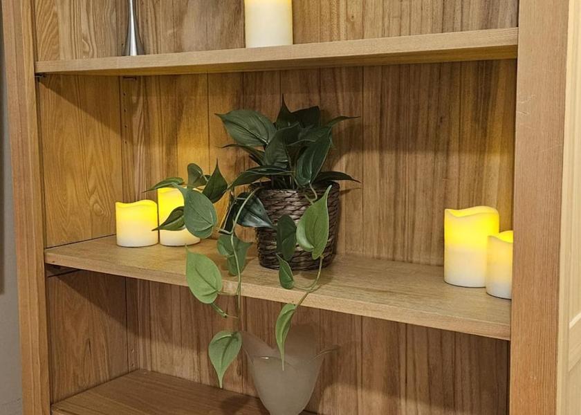 England Barnet Interior Entrance