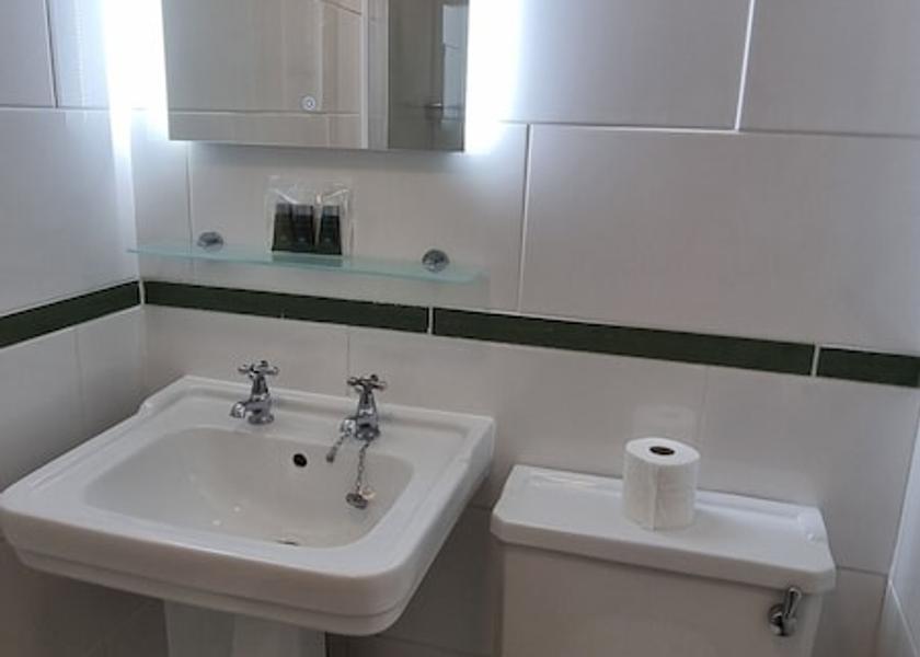 England Ambleside Bathroom