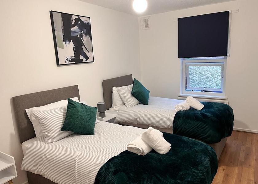 England Erith Primary image