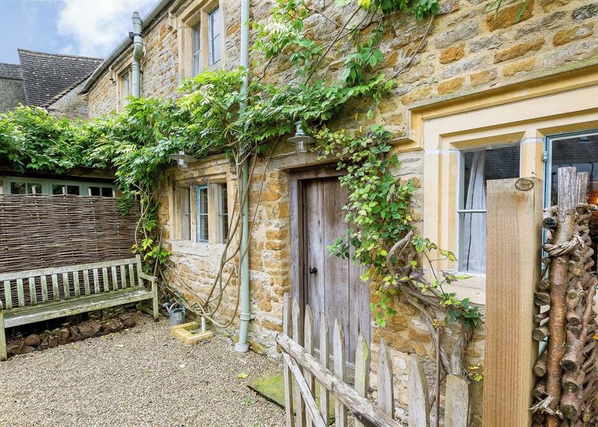 England Chipping Norton Facade