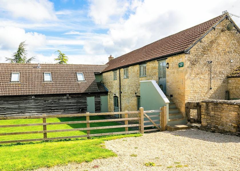 England Chipping Norton Exterior Detail