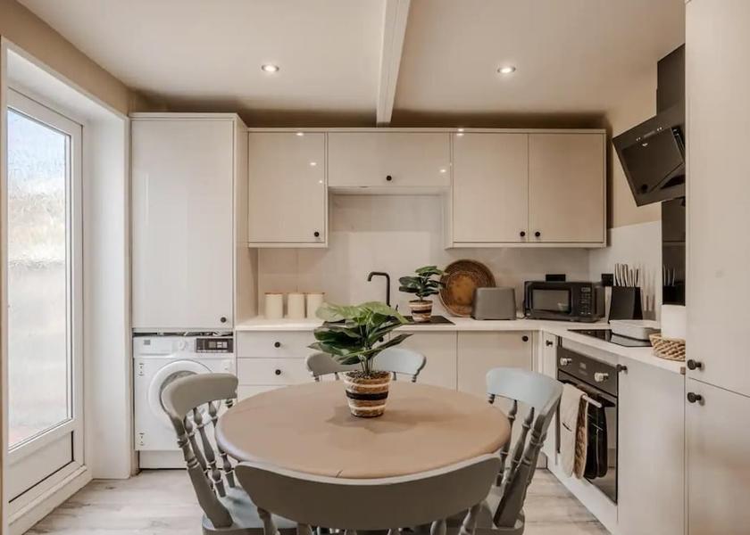 England Driffield Kitchen