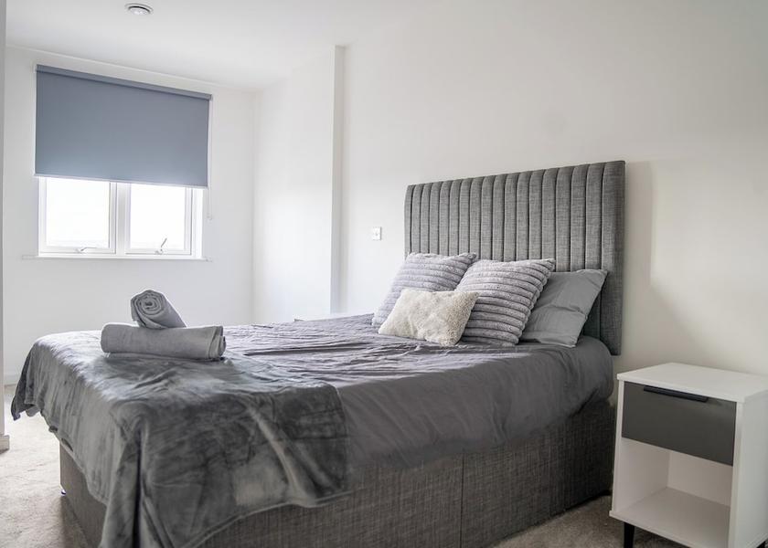 England Barking Room