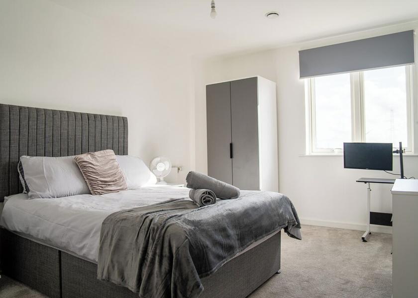 England Barking Room