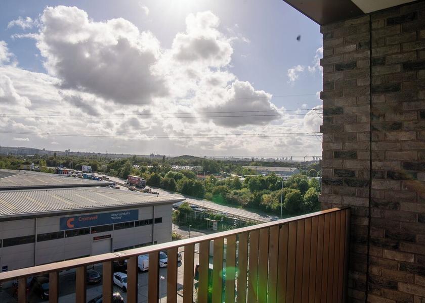 England Barking Property Grounds