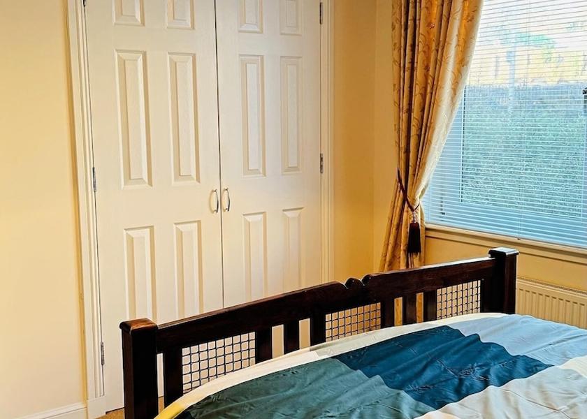 Scotland Kirkcaldy Room