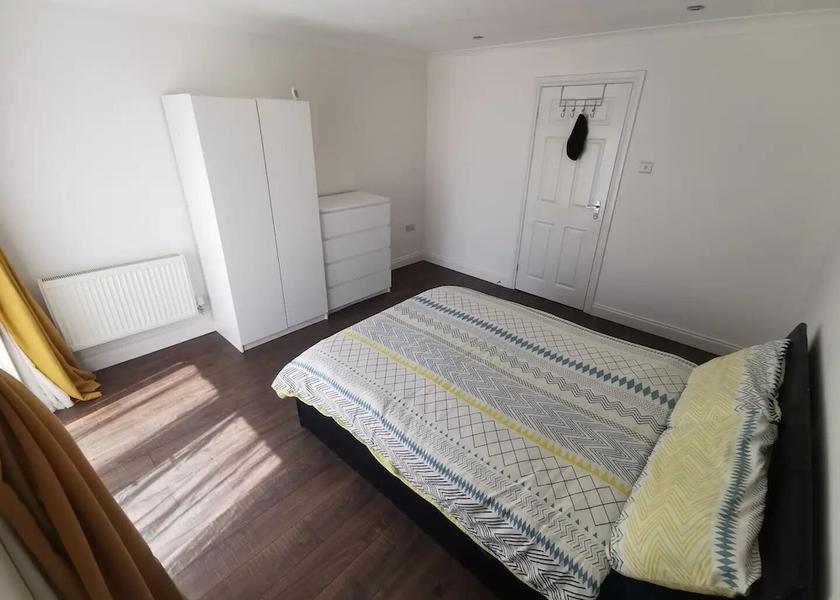 England Romford Room