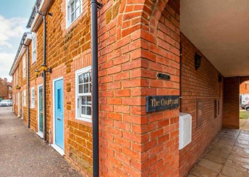 England King's Lynn Room