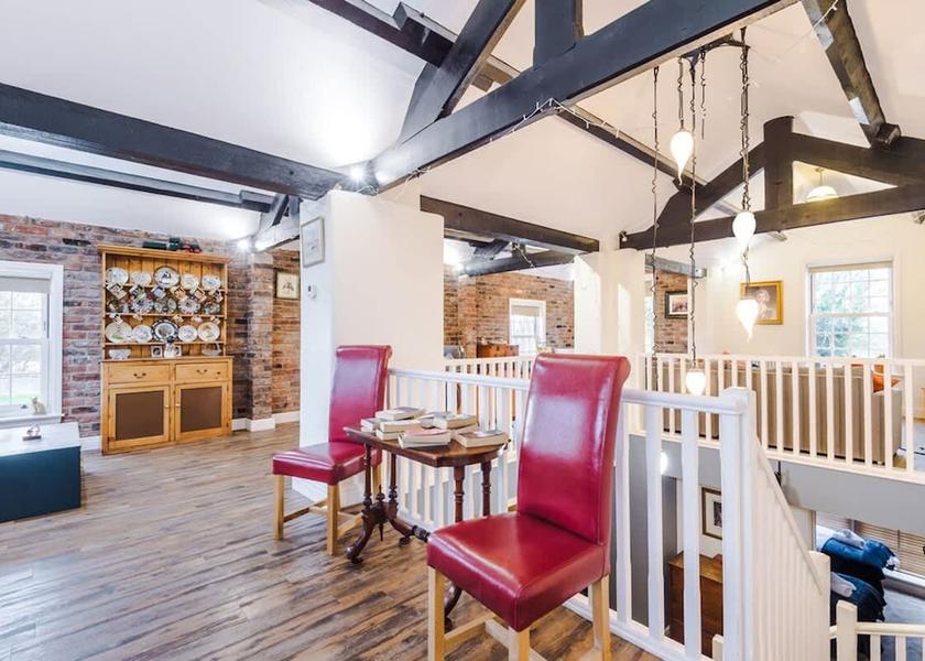 England Sandbach Room