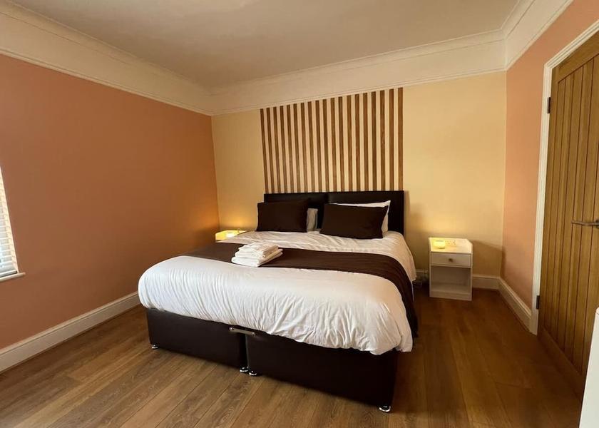 England Kettering Room