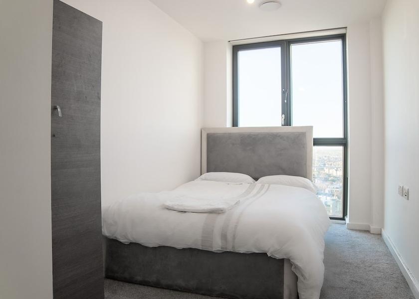 England Barking Room