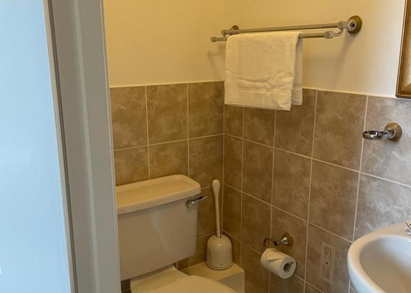 England Hawes Bathroom