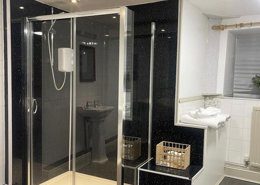 England Chipping Campden Bathroom