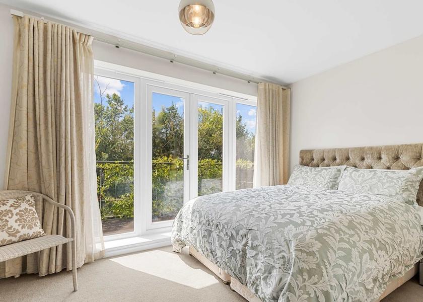 England Greenhithe Room