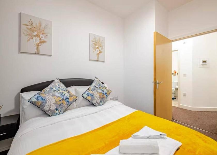 England Southampton Primary image