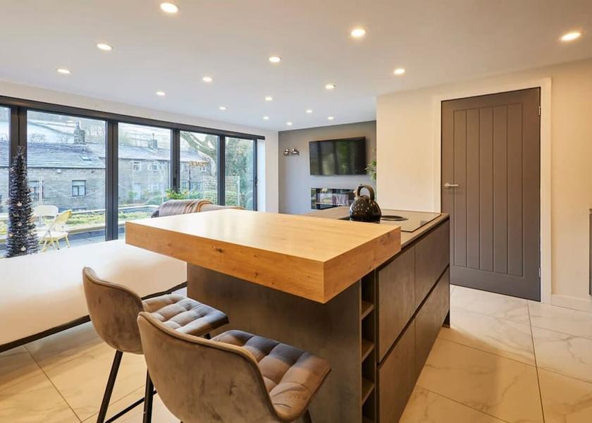 England Holmfirth Room