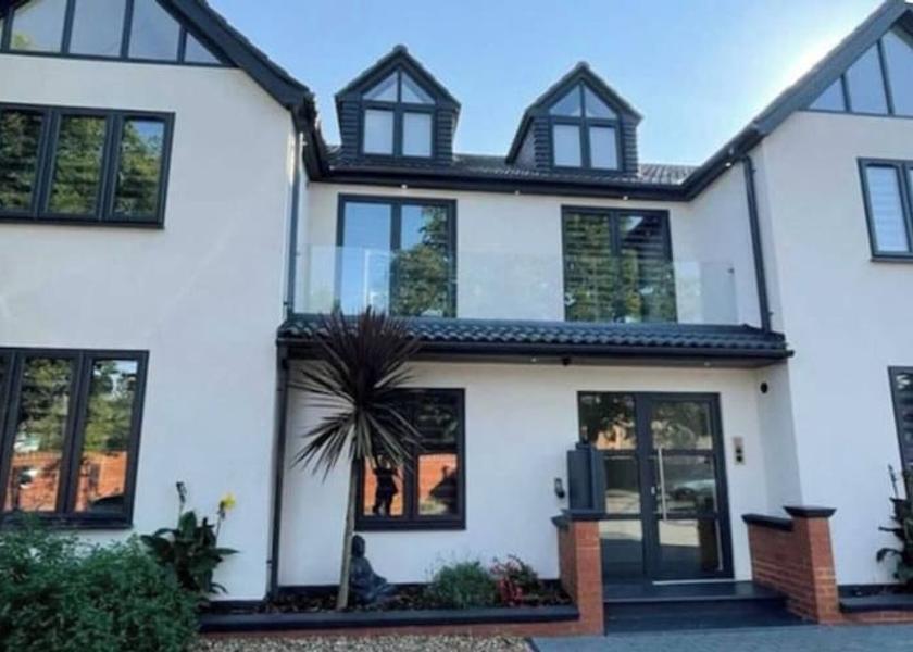 England Uxbridge Primary image