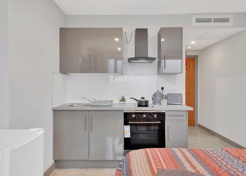 England Ilford Kitchen