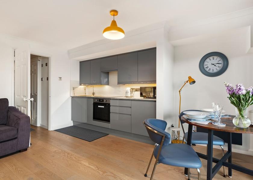 Wales Saundersfoot Room