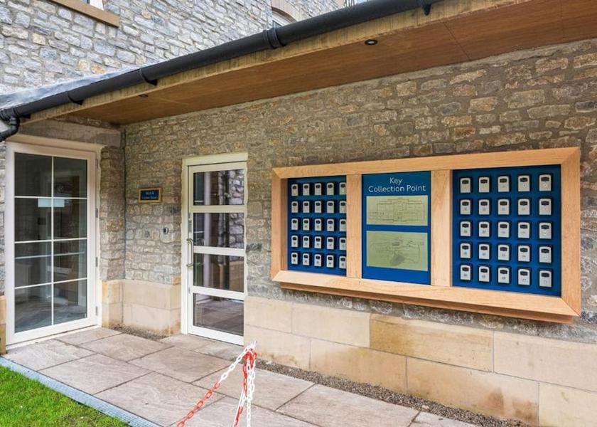 England Hope Valley Room