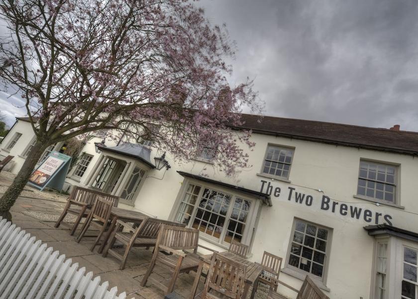 England Kings Langley Exterior Detail