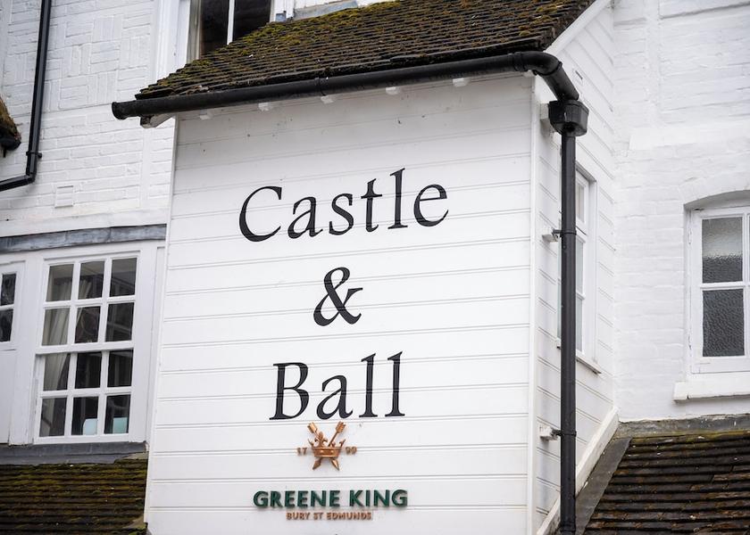 England Marlborough Facade