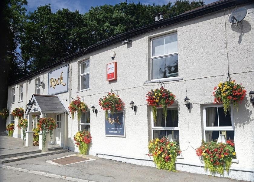 Wales Blackwood Exterior Detail