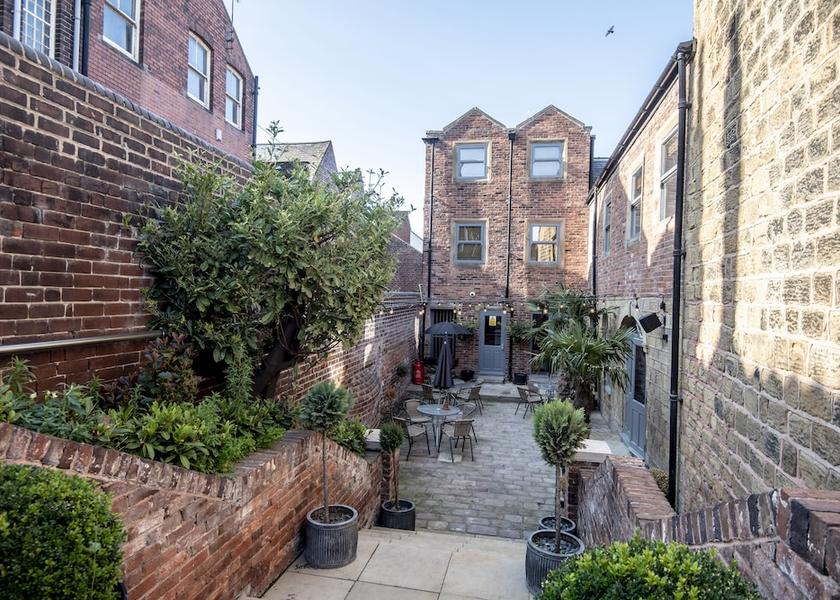 England Rotherham Courtyard