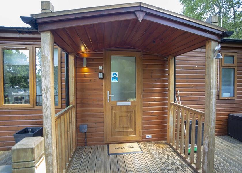 England Morpeth Exterior Detail