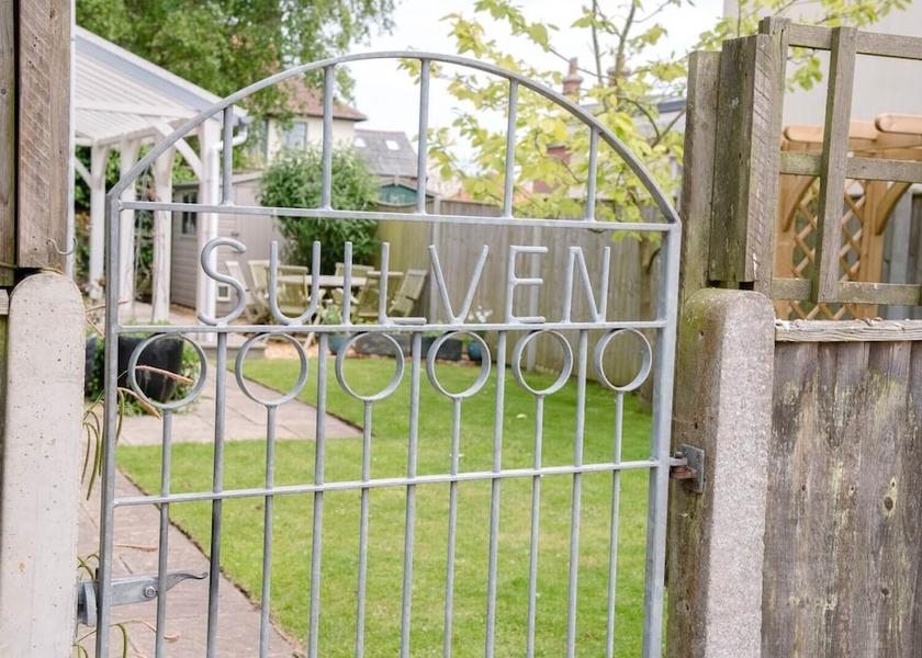 England Aldeburgh Property Grounds