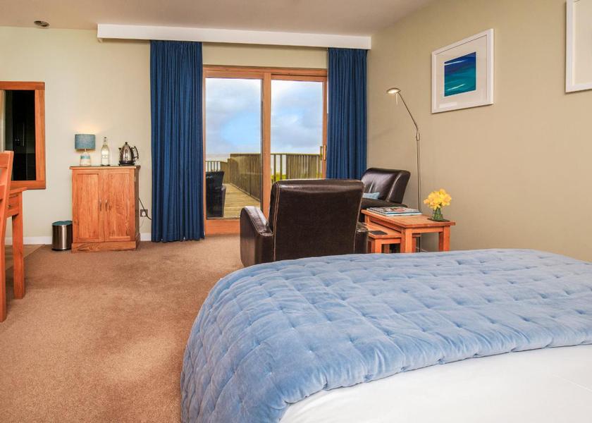 Western Isles Isle of Lewis Room 4 - King-Size Double with Sea View