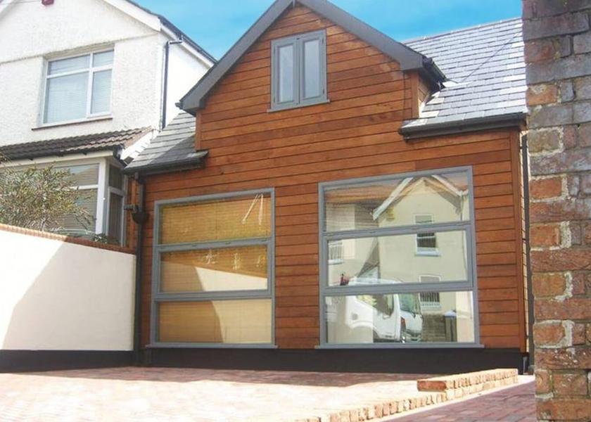 England Poole Exterior Detail