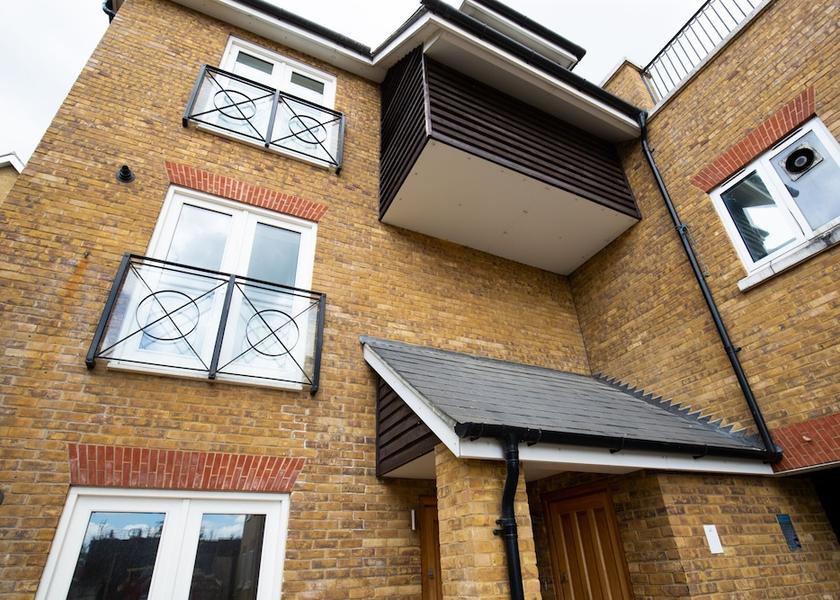 England Hoddesdon Exterior Detail