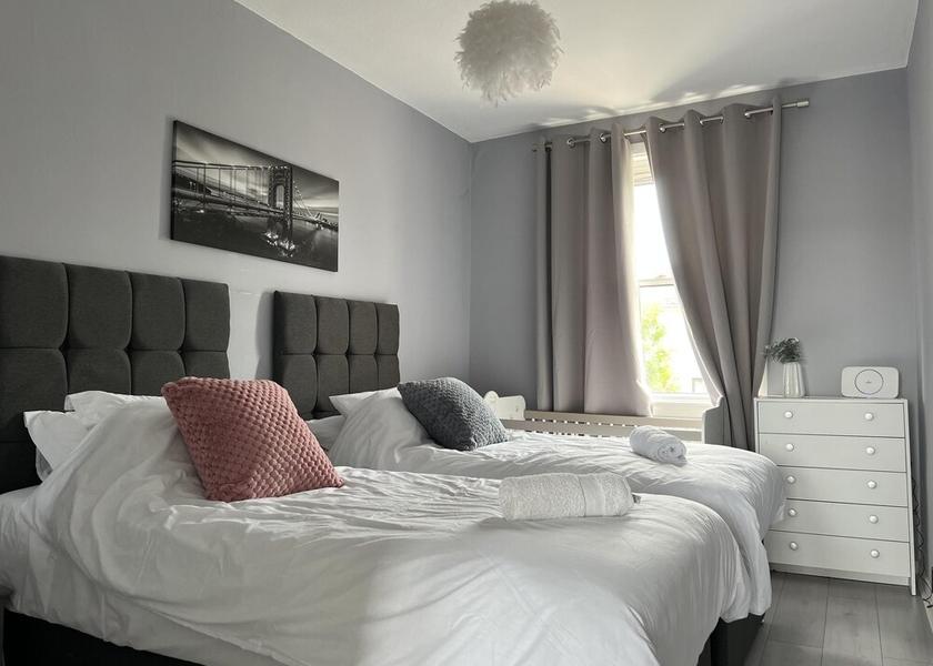 Scotland Kirkcaldy Room