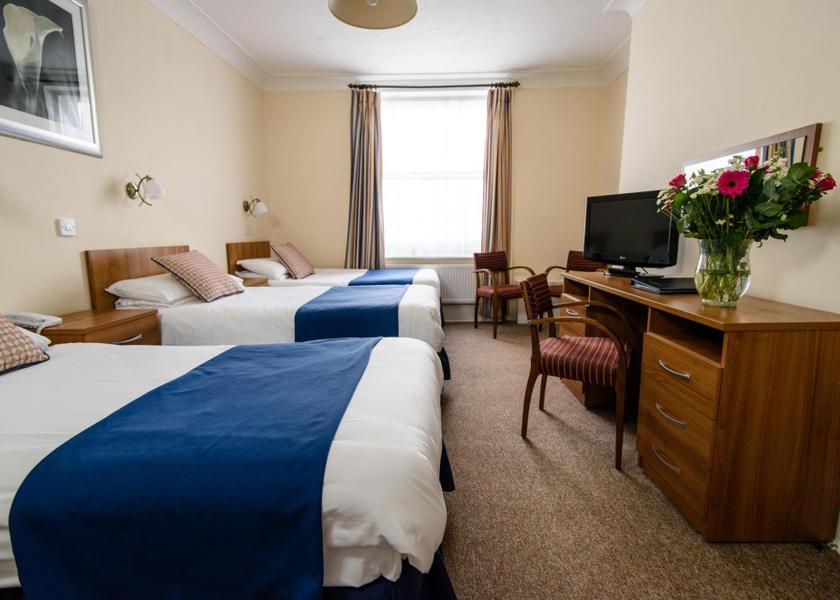 England Eastbourne Triple Room