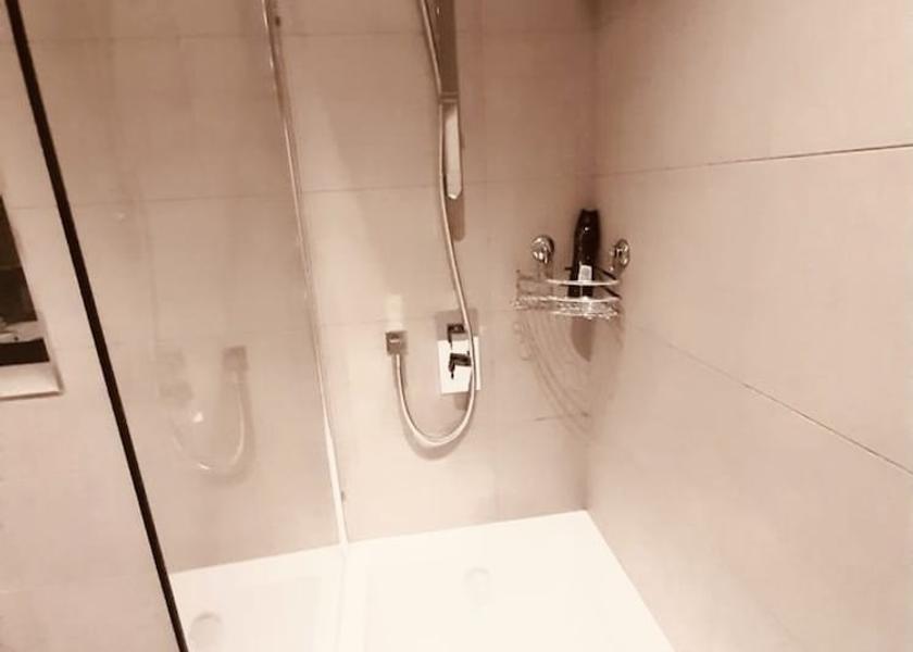 England Watford Bathroom