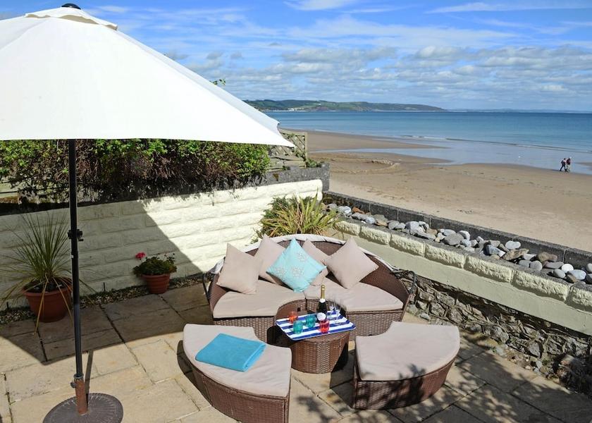 Wales Saundersfoot Room