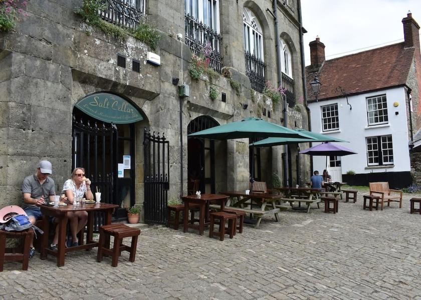 England Shaftesbury Property Grounds