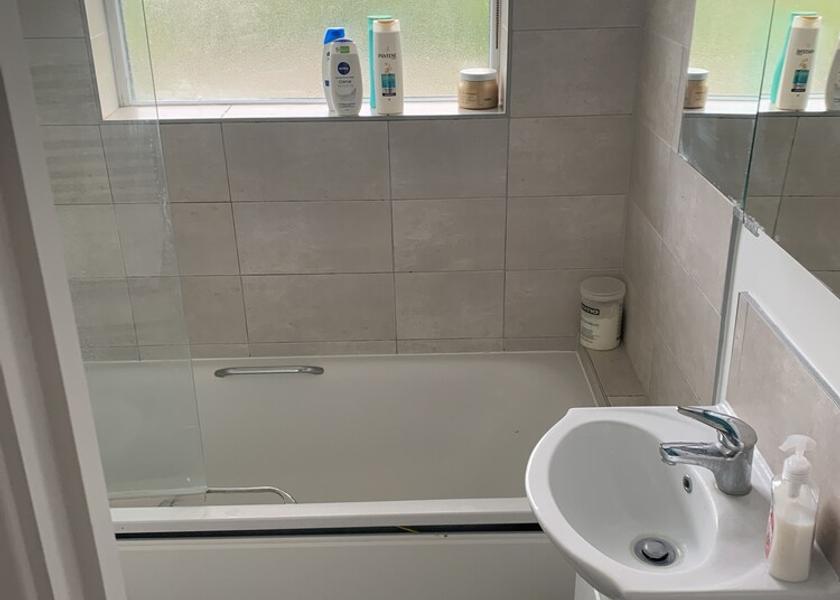 England Edgware Bathroom