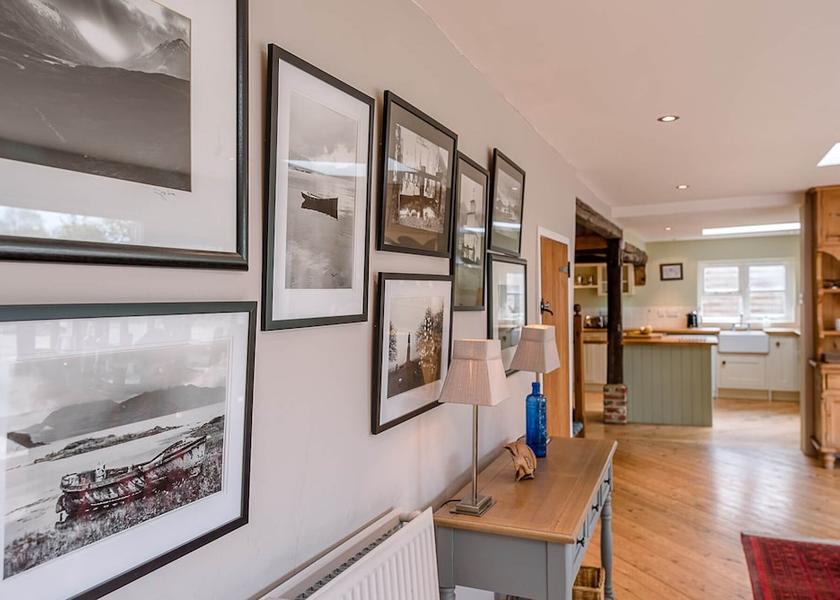 England Saxmundham Interior Entrance
