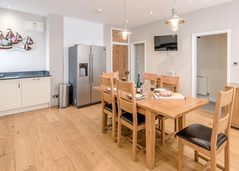 England Aldeburgh Dining Area