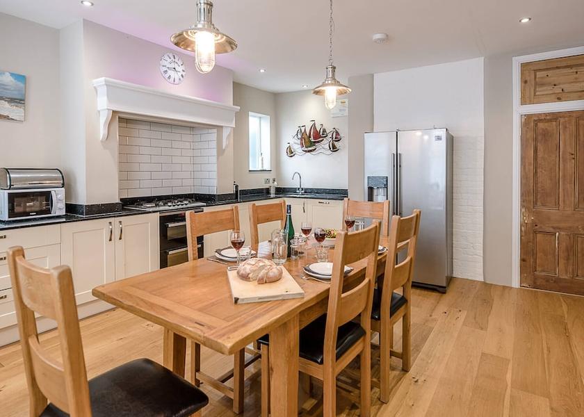 England Aldeburgh Dining Area