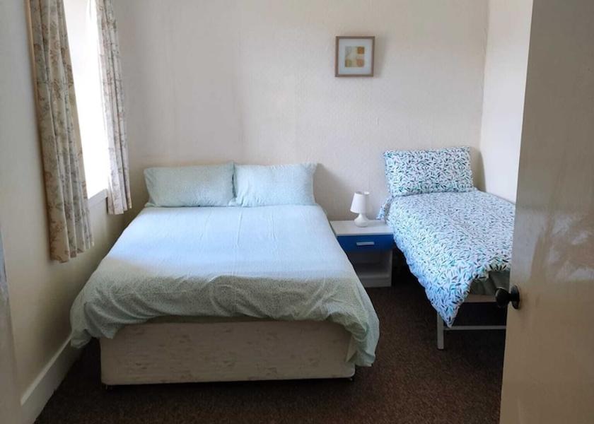 Scotland Dunoon Room