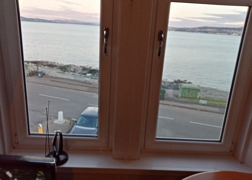 Scotland Dunoon Room