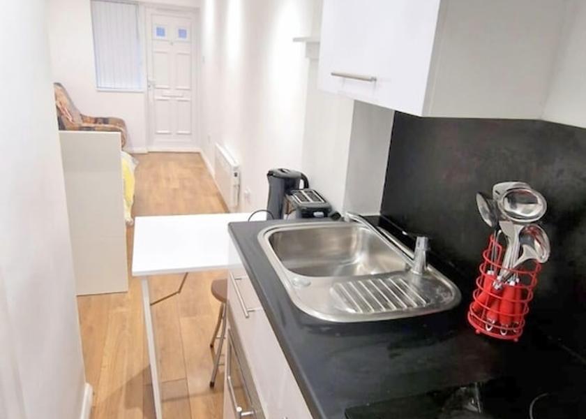 England South Croydon Kitchen