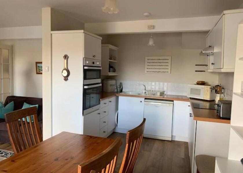 England Fowey Kitchen