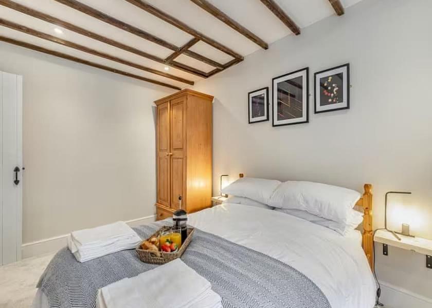 England Matlock Room